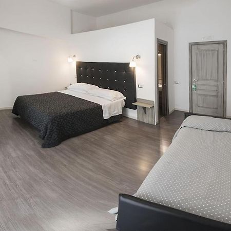 Donna Luisa Bed and Breakfast Νάπολη Εξωτερικό φωτογραφία