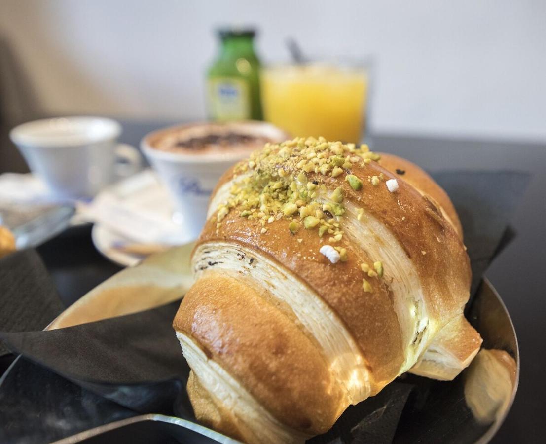 Donna Luisa Bed and Breakfast Νάπολη Εξωτερικό φωτογραφία