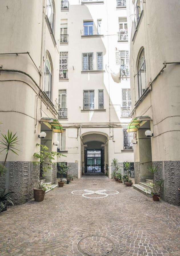 Donna Luisa Bed and Breakfast Νάπολη Εξωτερικό φωτογραφία
