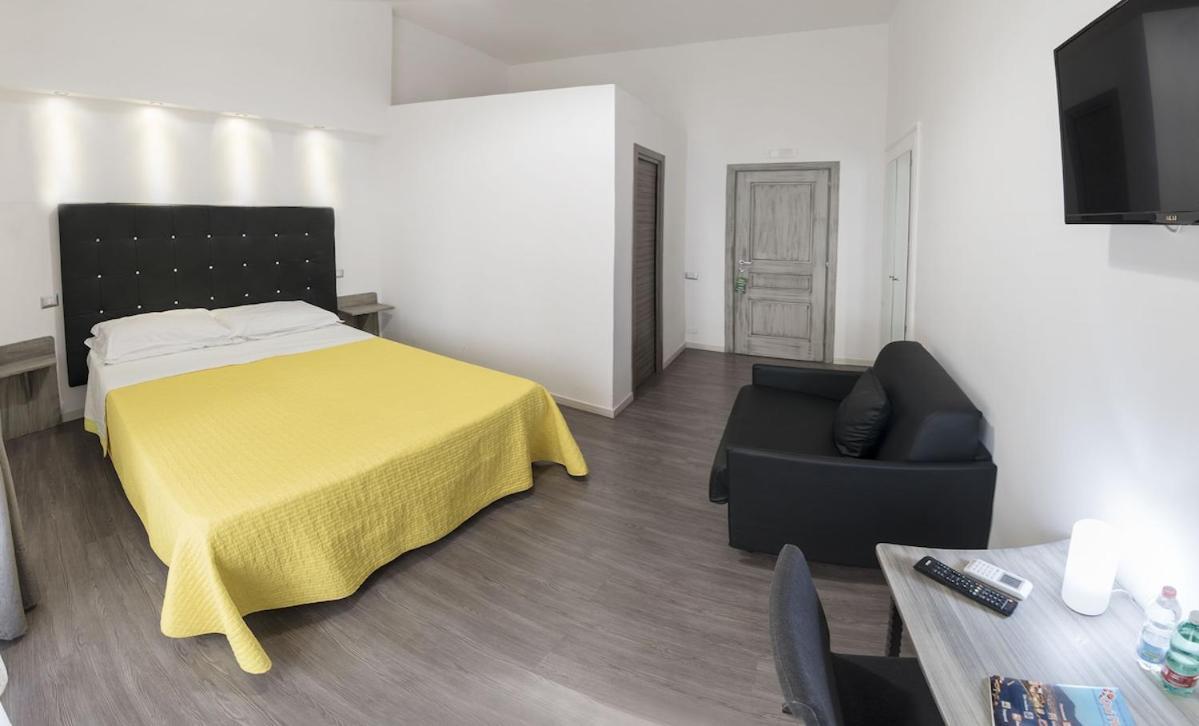 Donna Luisa Bed and Breakfast Νάπολη Εξωτερικό φωτογραφία