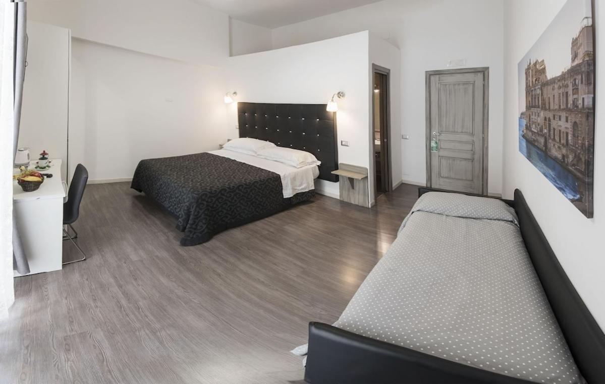 Donna Luisa Bed and Breakfast Νάπολη Εξωτερικό φωτογραφία